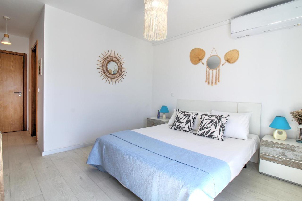 شقة Center Location, Ac, Swimming Pool, And Parking Olhão المظهر الخارجي الصورة